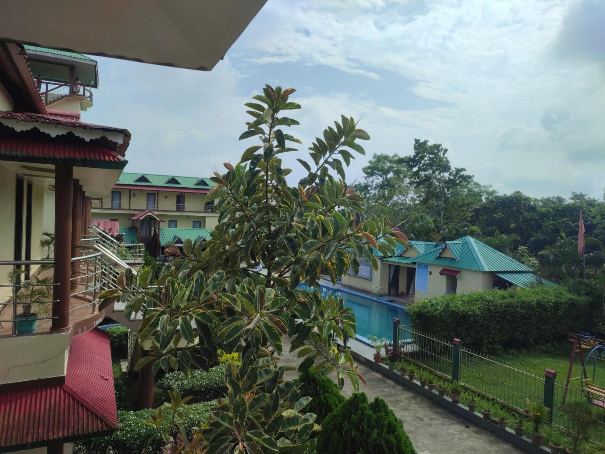 Maa Greenary View - A Holiday Resort Alipur Duar Zewnętrze zdjęcie